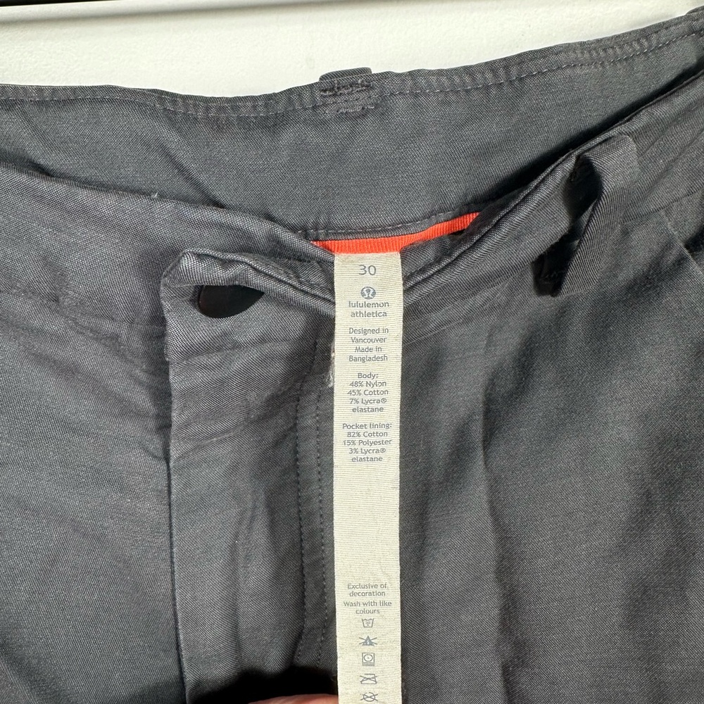 Lululemon Commission Pants Mens 30 Dark Gray Warpstreme Stretch Chino - Picture 9 of 10